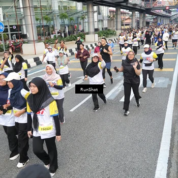 Runner Photo 4533772
