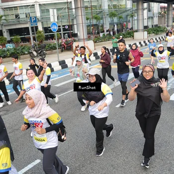 Runner Photo 4533853