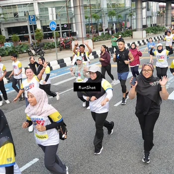 Runner Photo 4533906