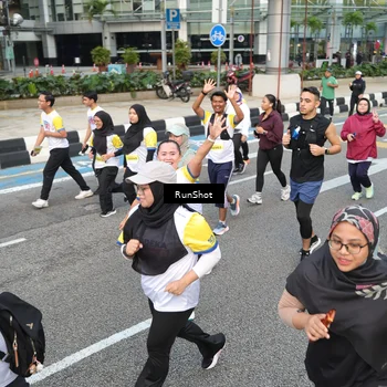 Runner Photo 4533916