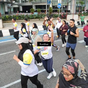 Runner Photo 4533919