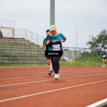 Runner Photo 4534015