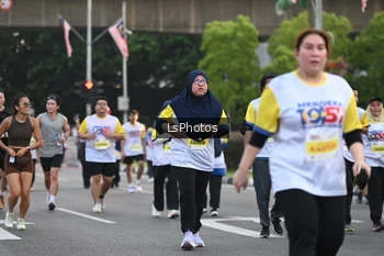 Runner Photo 4534062