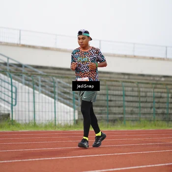 Runner Photo 4534091