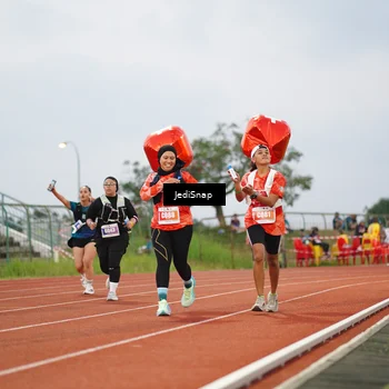 Runner Photo 4534125