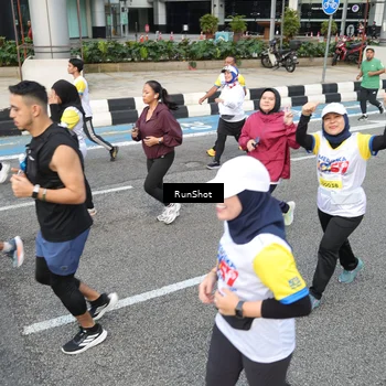 Runner Photo 4534142
