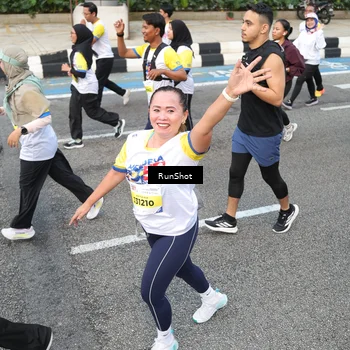 Runner Photo 4534155