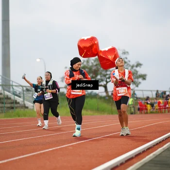 Runner Photo 4534162