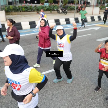 Runner Photo 4534173