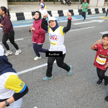 Runner Photo 4534175
