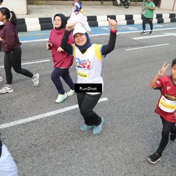 Runner Photo 4534206