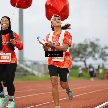 Runner Photo 4534216