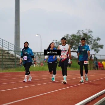 Runner Photo 4534305
