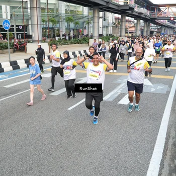Runner Photo 4534323