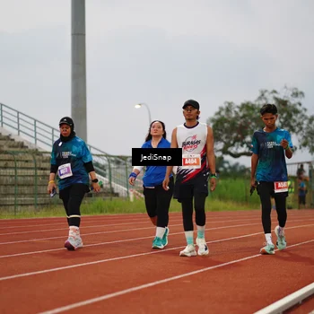 Runner Photo 4534328