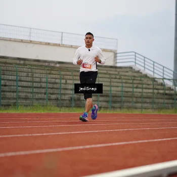 Runner Photo 4534330