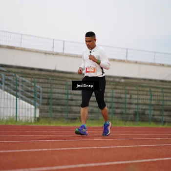 Runner Photo 4534342