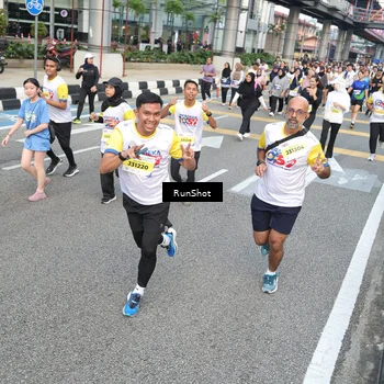 Runner Photo 4534347