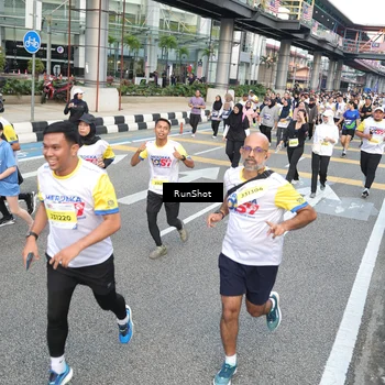 Runner Photo 4534358