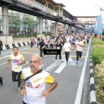 Runner Photo 4534385