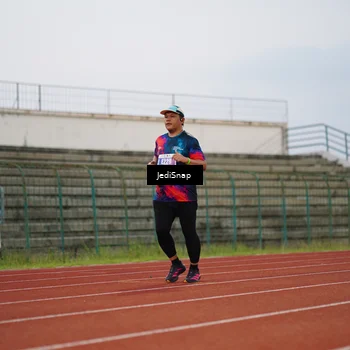 Runner Photo 4534388