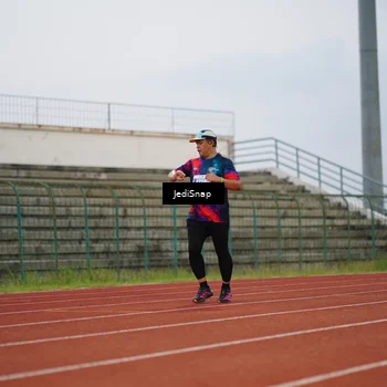Runner Photo 4534394