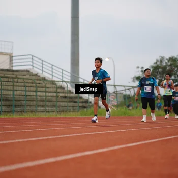 Runner Photo 4534409