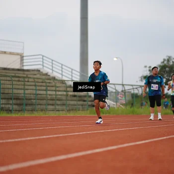 Runner Photo 4534413