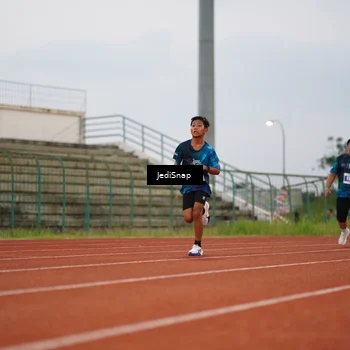 Runner Photo 4534416