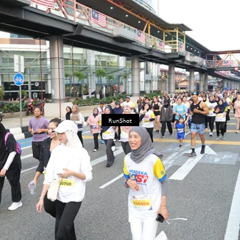Runner Photo 4534434