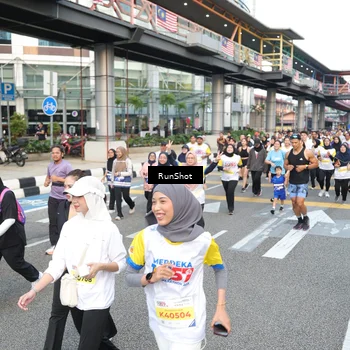 Runner Photo 4534484