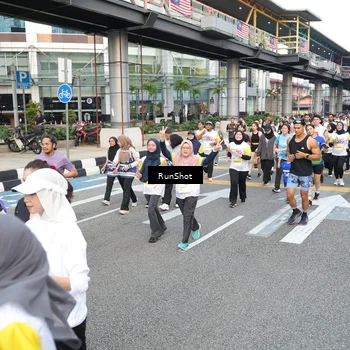Runner Photo 4534488