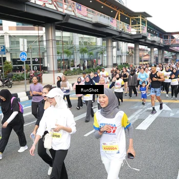 Runner Photo 4534504