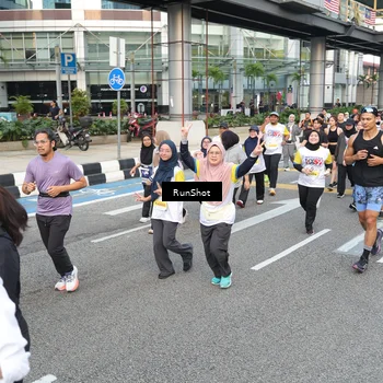 Runner Photo 4534541