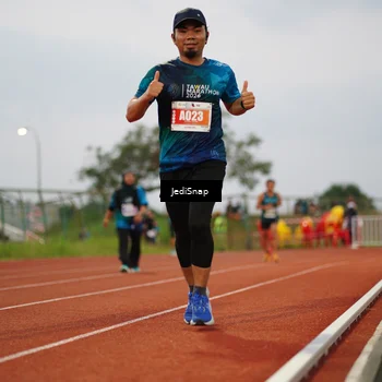Runner Photo 4534554