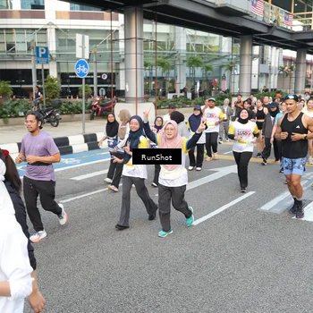 Runner Photo 4534576