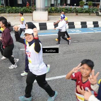 Runner Photo 4534608