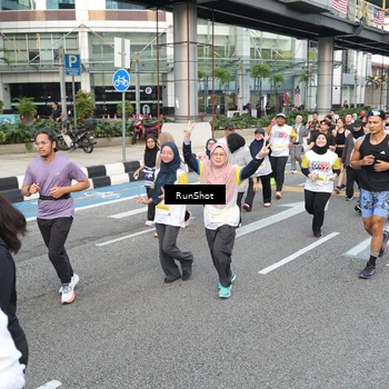 Runner Photo 4534614