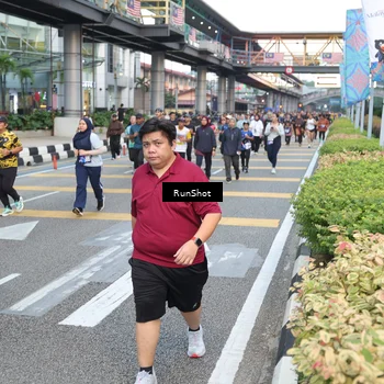 Runner Photo 4534635