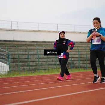Runner Photo 4534676