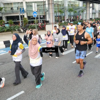 Runner Photo 4534684