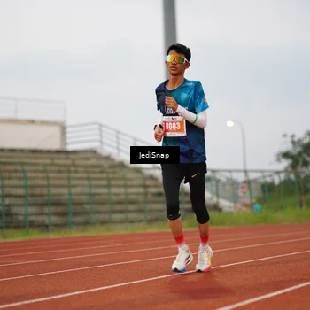 Runner Photo 4534699