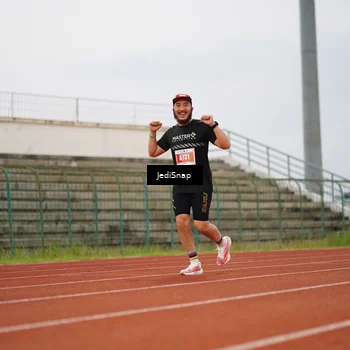 Runner Photo 4534747