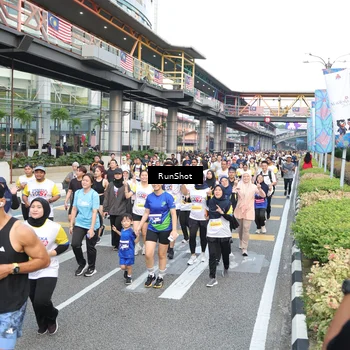Runner Photo 4534753