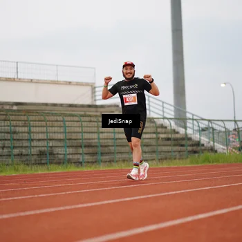 Runner Photo 4534758