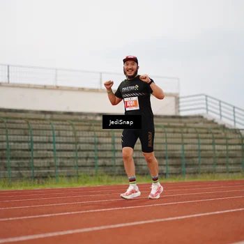 Runner Photo 4534759