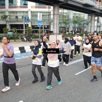 Runner Photo 4534787