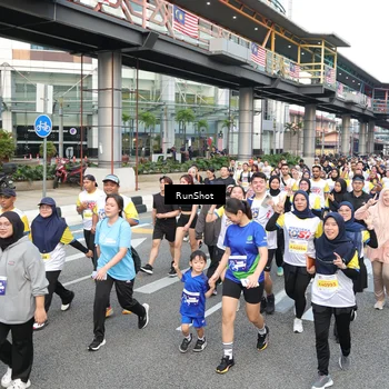 Runner Photo 4534793