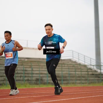 Runner Photo 4534808
