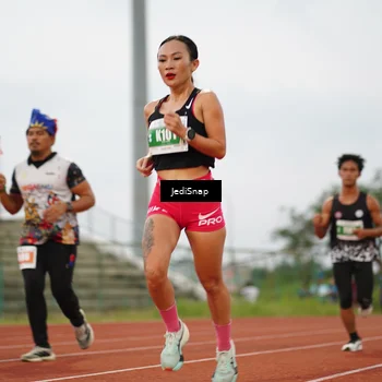 Runner Photo 4534846